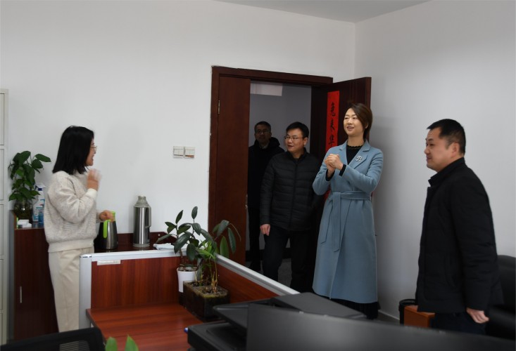 兔年盛世启新程  集团领导送祝福
