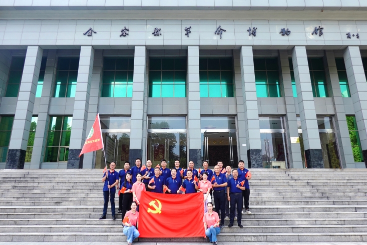 追寻红色足迹  永葆党员初心——辉隆农业集团开展主题党日活动